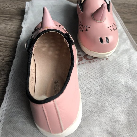 Childs LEATHER EVERUGG Pink Unicorn Shoes with Horn and eyelashes - Picture 7 of 10